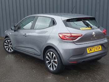 Used Renault Clio 2023 for sale - 78977007: Photo