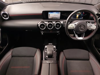 Used Mercedes-Benz A-Class 2019 for sale - 76055357: Photo 2