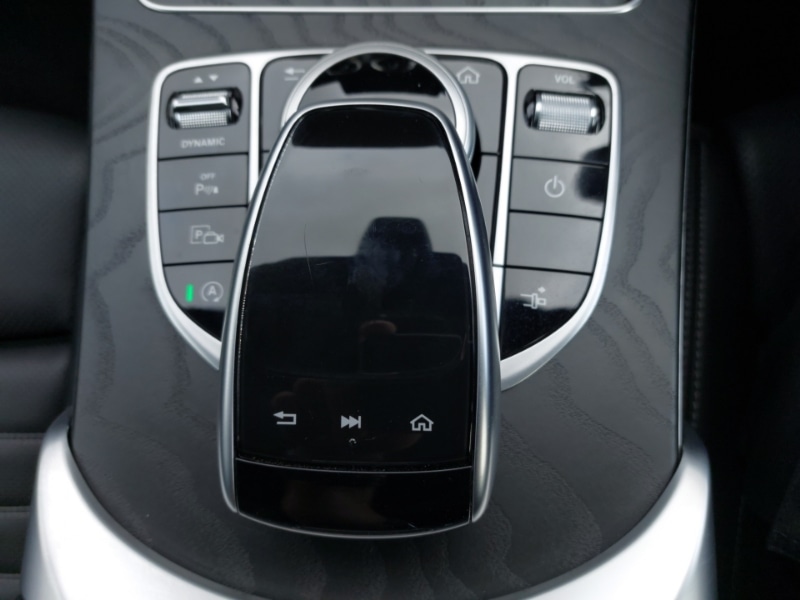 Used Mercedes-Benz C Class 2022 for sale - 76375250: Photo 17