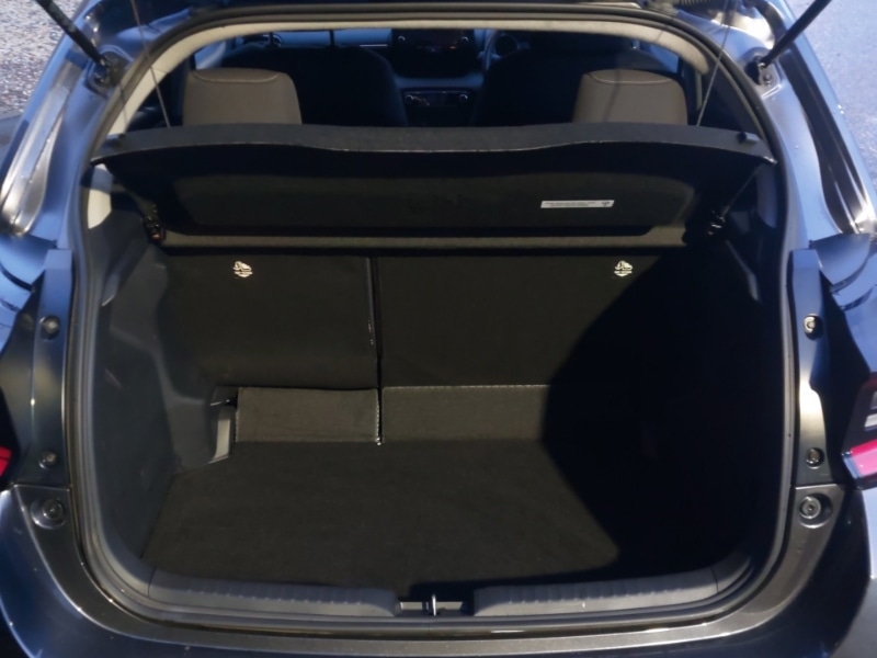 Used Toyota Yaris 2022 for sale - 76924944: Photo 8