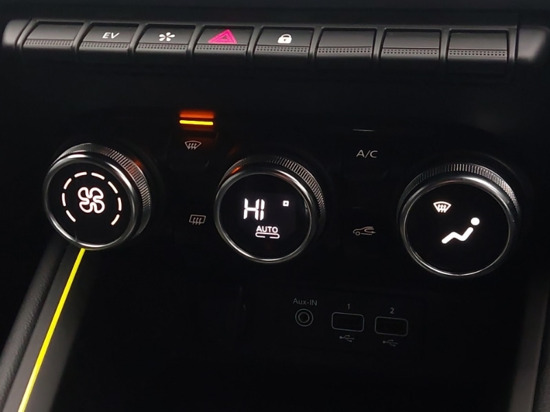 Used Renault Clio 2023 for sale - 76456168: Photo 16