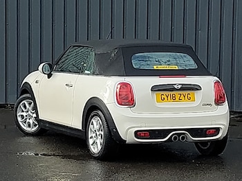 Used MINI Hatch 2018 for sale - 77623098: Photo