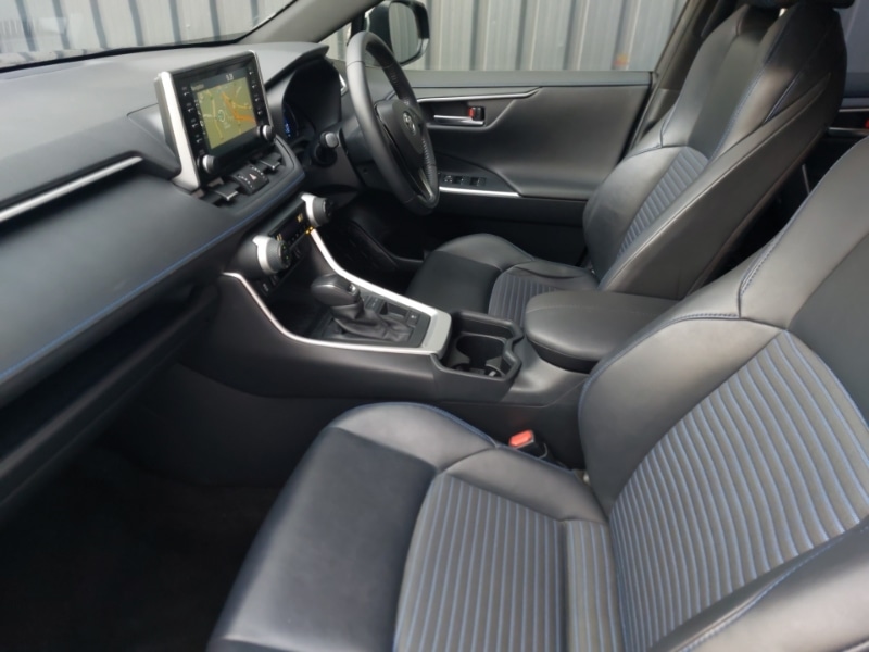 Used Toyota RAV4 2019 for sale - 77324925: Photo 5