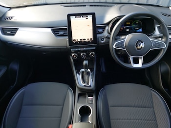 Used Renault Arkana 2023 for sale - 76208384: Photo 2