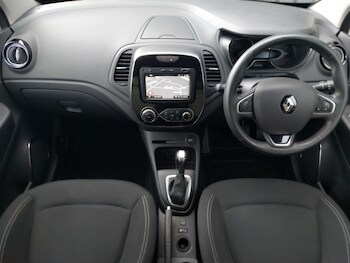 Used Renault Captur 2019 for sale - 76471465: Photo