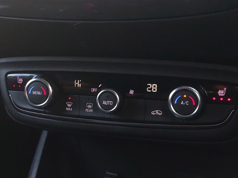 Used Vauxhall Crossland 2022 for sale - 77251640: Photo 16