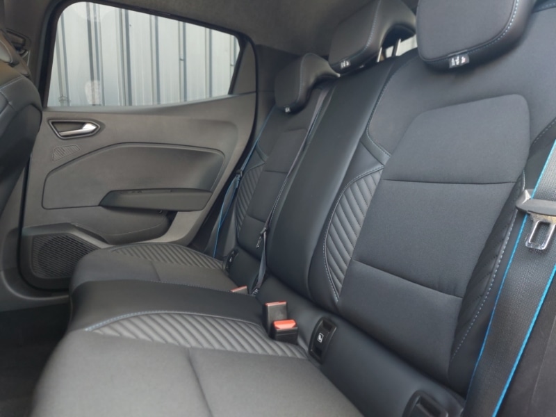 Used Renault Clio 2024 for sale - 76726311: Photo 6