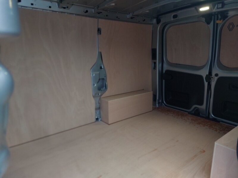 Used Renault Trafic 2025 for sale - 76478428: Photo 6