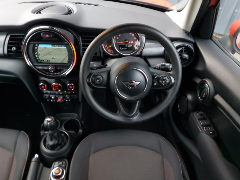 Used MINI Hatch 2019 for sale - 77066143: Photo 7