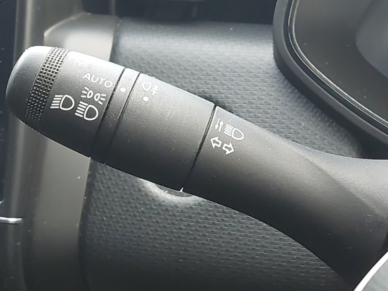 Used Renault Clio 2023 for sale - 78057389: Photo 16