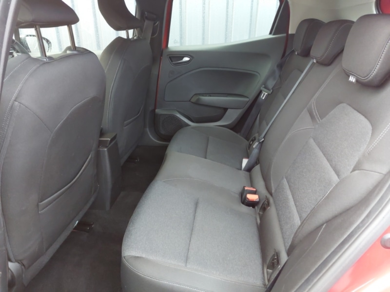 Used Renault Clio 2023 for sale - 78057389: Photo 6