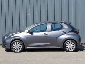 Used Toyota Yaris 2023 for sale - 74672971: Photo