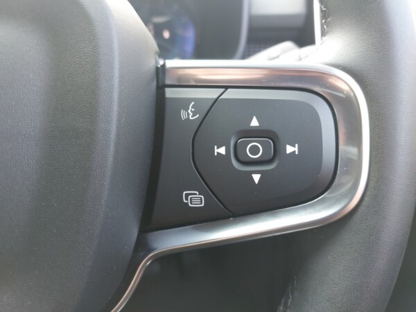 Used Volvo XC40 2024 for sale - 76183280: Photo 17
