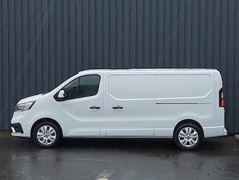 Used Renault Trafic 2025 for sale - 77573259: Photo