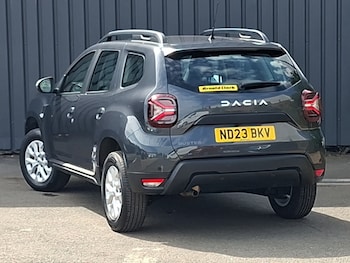 Used Dacia Duster 2023 for sale - 78983704: Photo