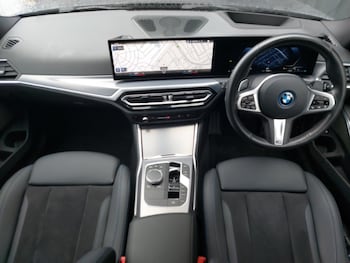 Used BMW 3 Series 2023 for sale - 77062370: Photo