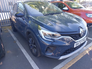 Used Renault Captur 2022 for sale - 78511386: Photo