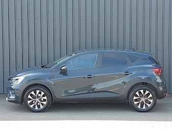 Used Renault Captur 2022 for sale - 78511386: Photo