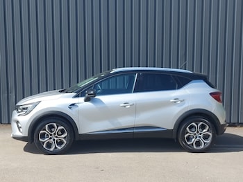 Used Renault Captur 2021 for sale - 78567729: Photo