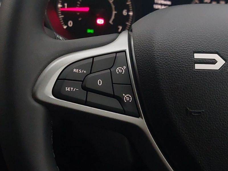 Used Dacia Duster 2024 for sale - 76459777: Photo 17