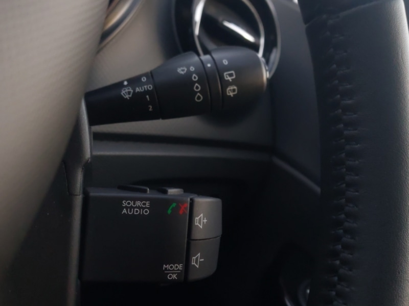 Used Renault Captur 2015 for sale - 77141854: Photo 19