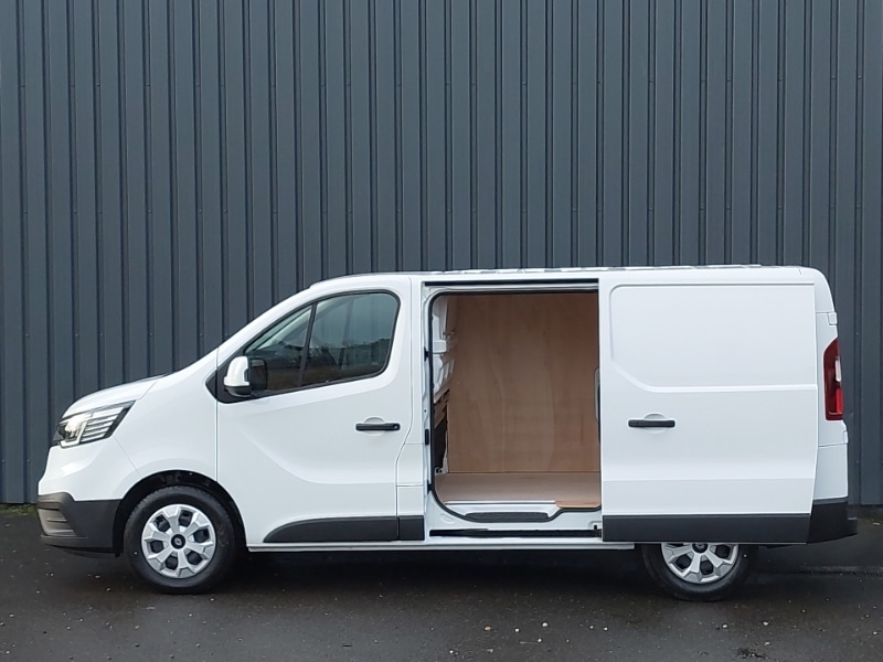 Used Renault Trafic 2025 for sale - 76951841: Photo 13