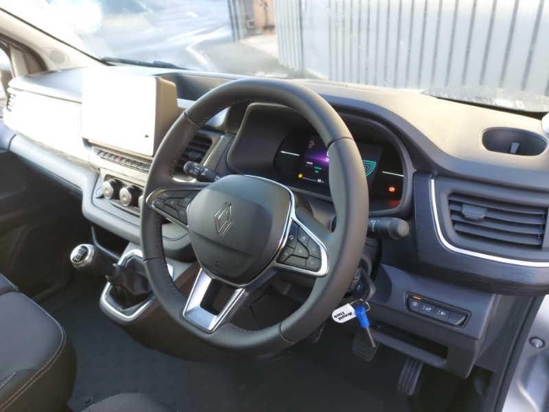 Used Renault Trafic 2025 for sale - 76343684: Photo 2
