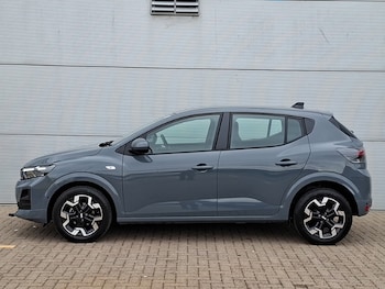 Used Dacia Sandero 2026 for sale - 79550042: Photo