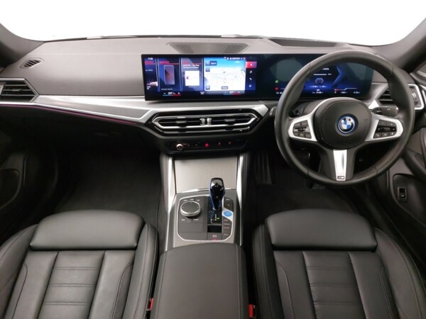 Used BMW i4 2022 for sale - 76116635: Photo 2