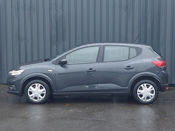 Used Dacia Sandero 2022 for sale - 76484228: Photo