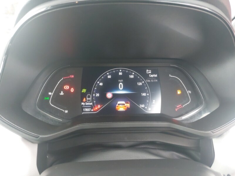 Used Renault Clio 2023 for sale - 77947538: Photo 11