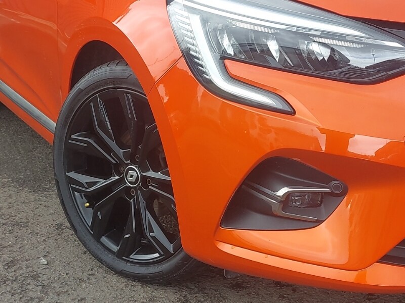 Used Renault Clio 2023 for sale - 77947538: Photo 9