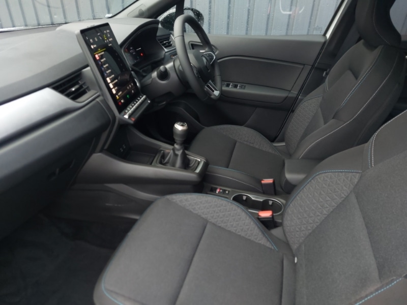 Used Renault Captur 2025 for sale - 76408169: Photo 5