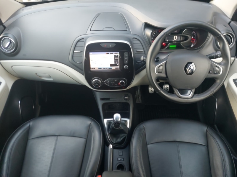 Used Renault Captur 2018 for sale - 77209417: Photo 2