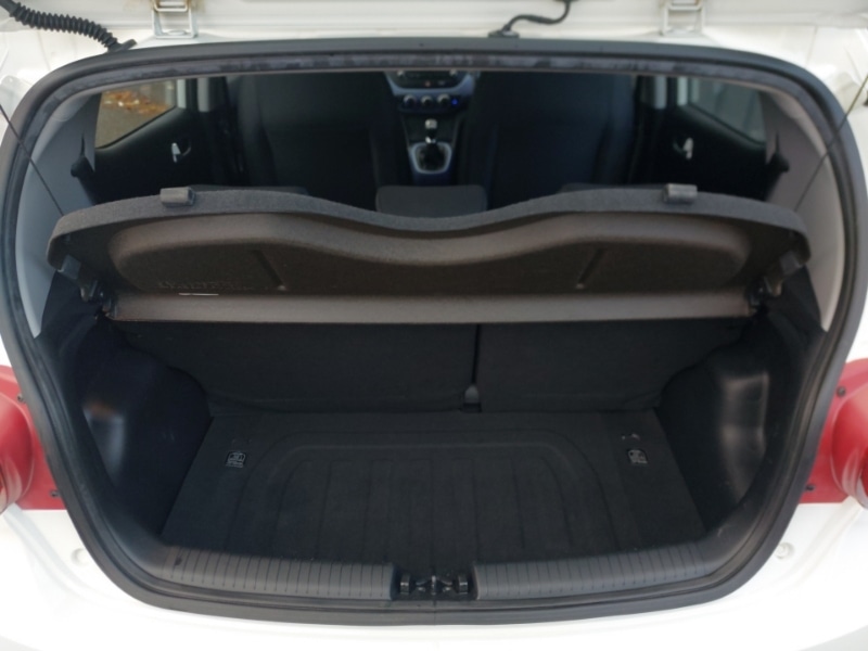 Used Hyundai i10 2016 for sale - 76408164: Photo 8