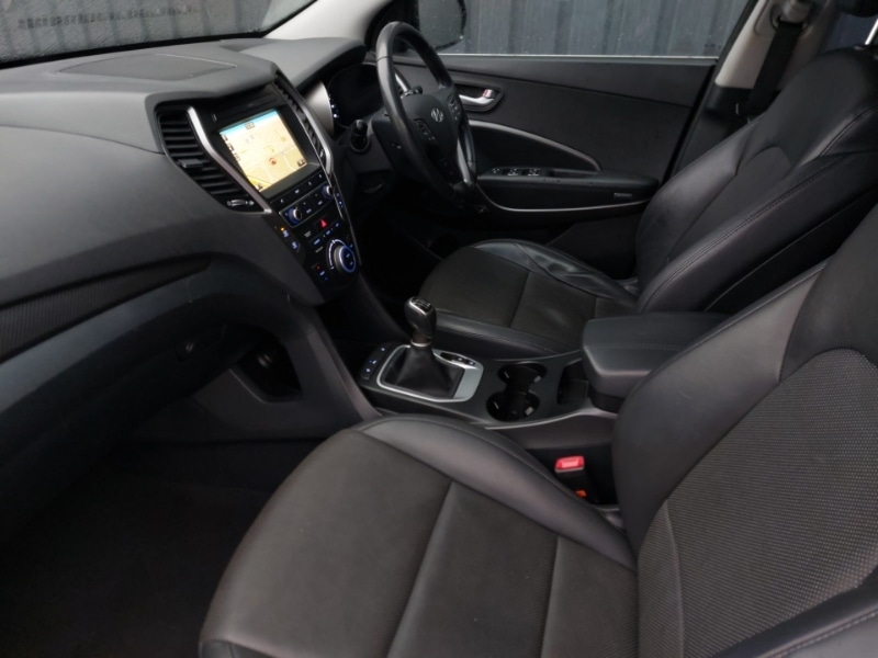 Used Hyundai Santa Fe 2016 for sale - 76708146: Photo 5