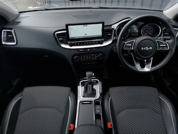Used Kia Ceed 2024 for sale - 75514248: Photo