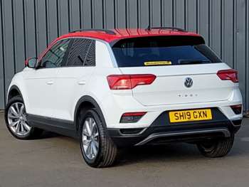 Used Volkswagen T-Roc 2019 for sale - 74140634: Photo