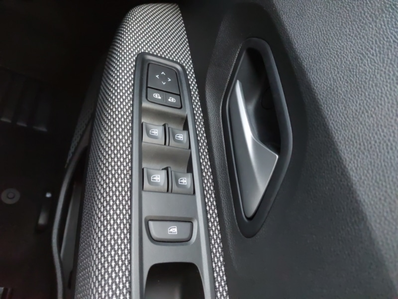 Used Dacia Sandero 2024 for sale - 76951882: Photo 18