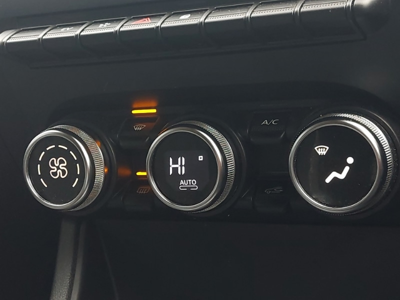 Used Renault Captur 2022 for sale - 77329949: Photo 15