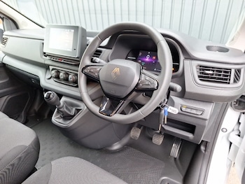 Used Renault Trafic 2026 for sale - 78523047: Photo
