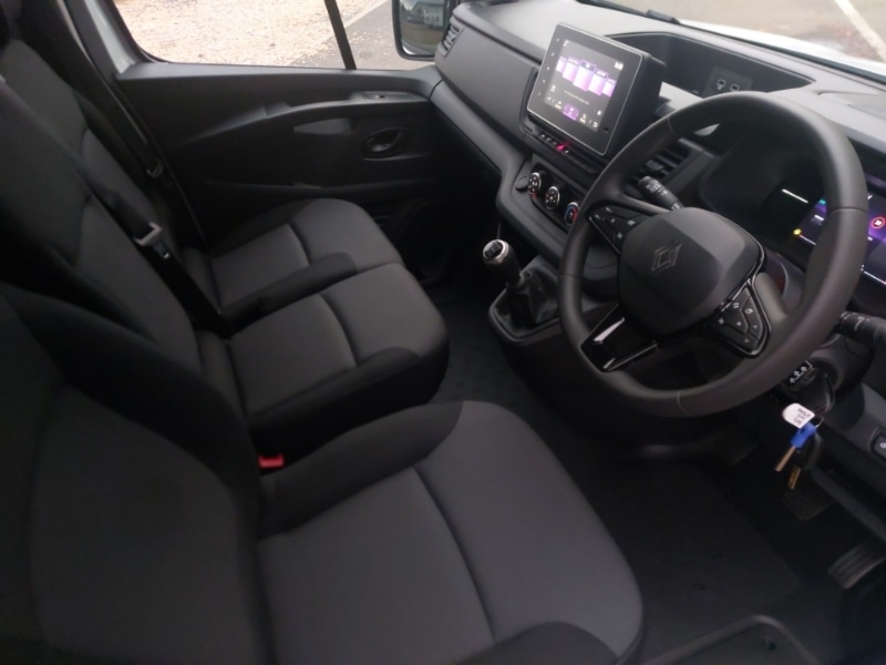 Used Renault Trafic 2025 for sale - 76621745: Photo 2