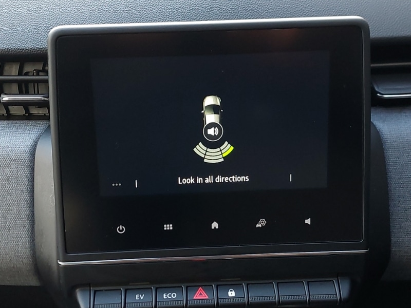 Used Renault Clio 2024 for sale - 76661689: Photo 11