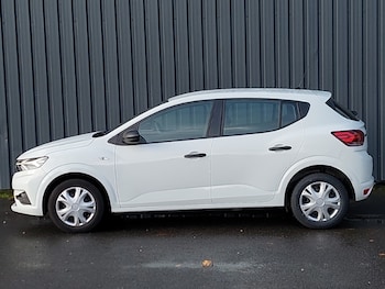 Used Dacia Sandero 2021 for sale - 76560366: Photo