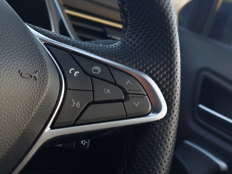 Used Renault Captur 2024 for sale - 77251627: Photo 19