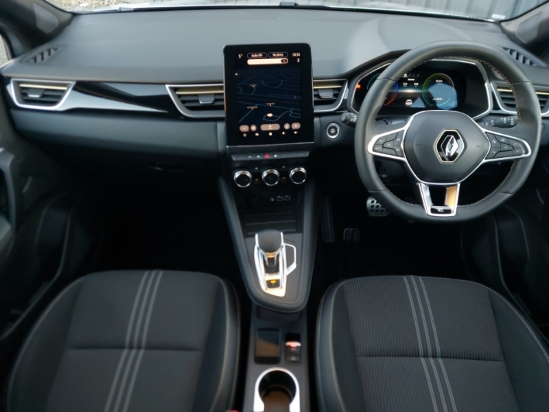 Used Renault Captur 2024 for sale - 77251627: Photo 2