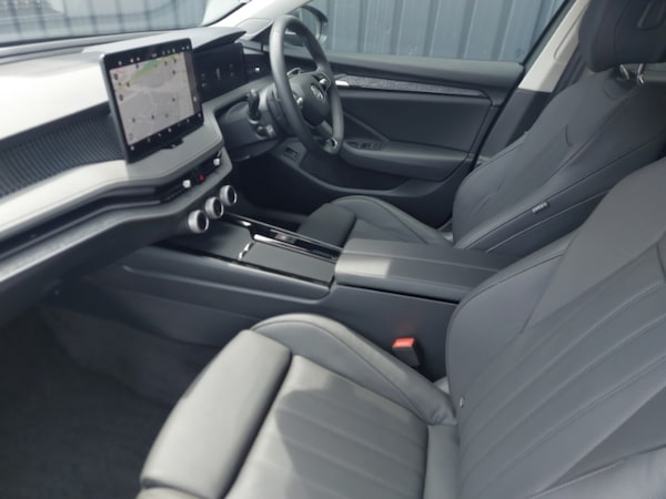 Used Skoda Superb 2024 for sale - 74962627: Photo 5