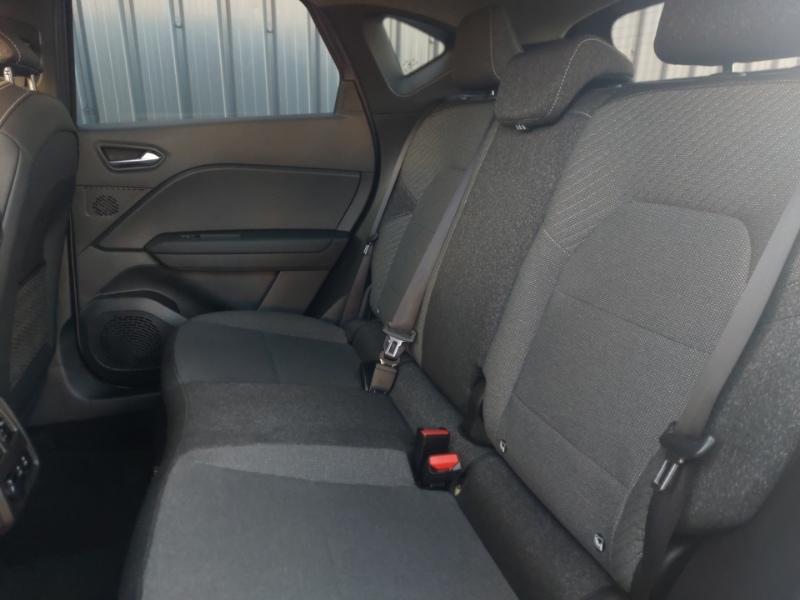 Used Renault Captur 2024 for sale - 77213991: Photo 6