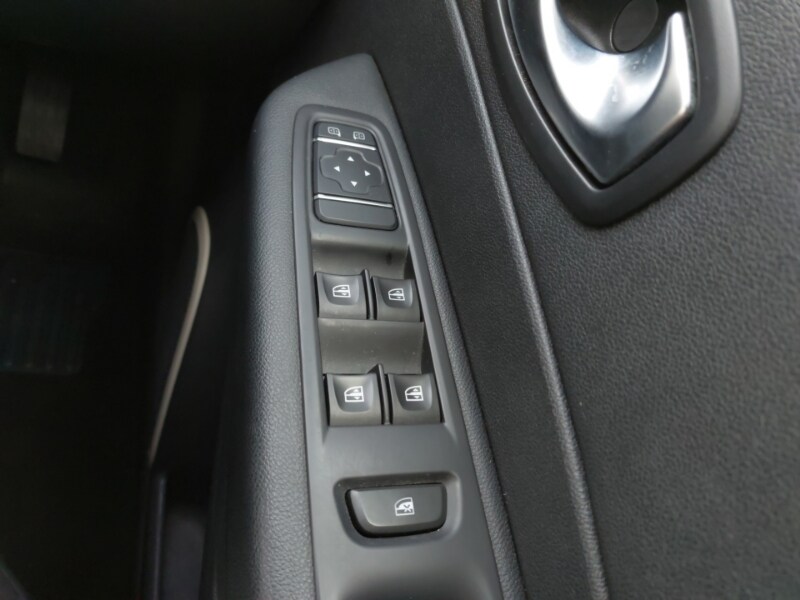 Used Renault Captur 2019 for sale - 77585247: Photo 19