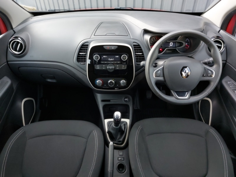 Used Renault Captur 2019 for sale - 77585247: Photo 2